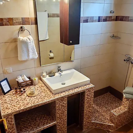 컨트리하우스 Keramidi Guesthouse *